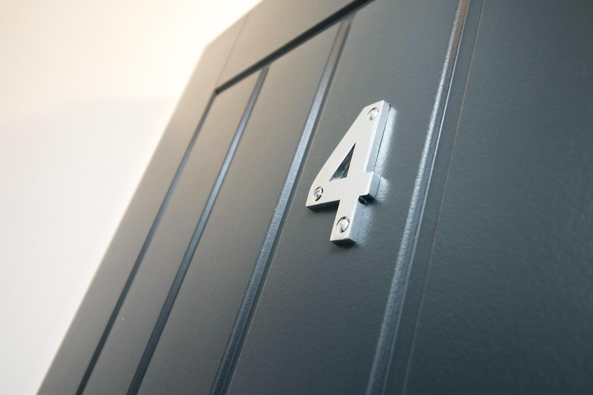Modern Guesthouse, Fast Wi-Fi, Street Free Parking, Central, Fully Equipped Cardiff Exterior photo