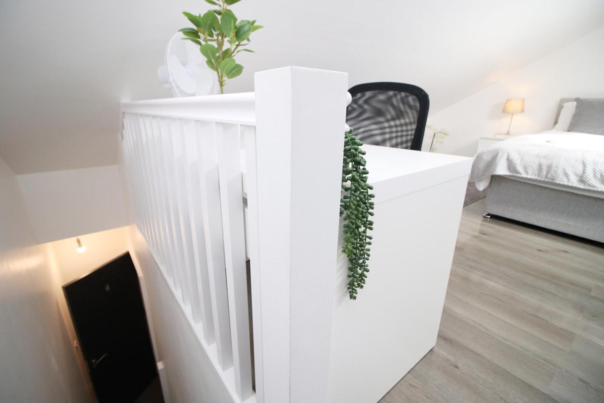 Modern Guesthouse, Fast Wi-Fi, Street Free Parking, Central, Fully Equipped Cardiff Exterior photo